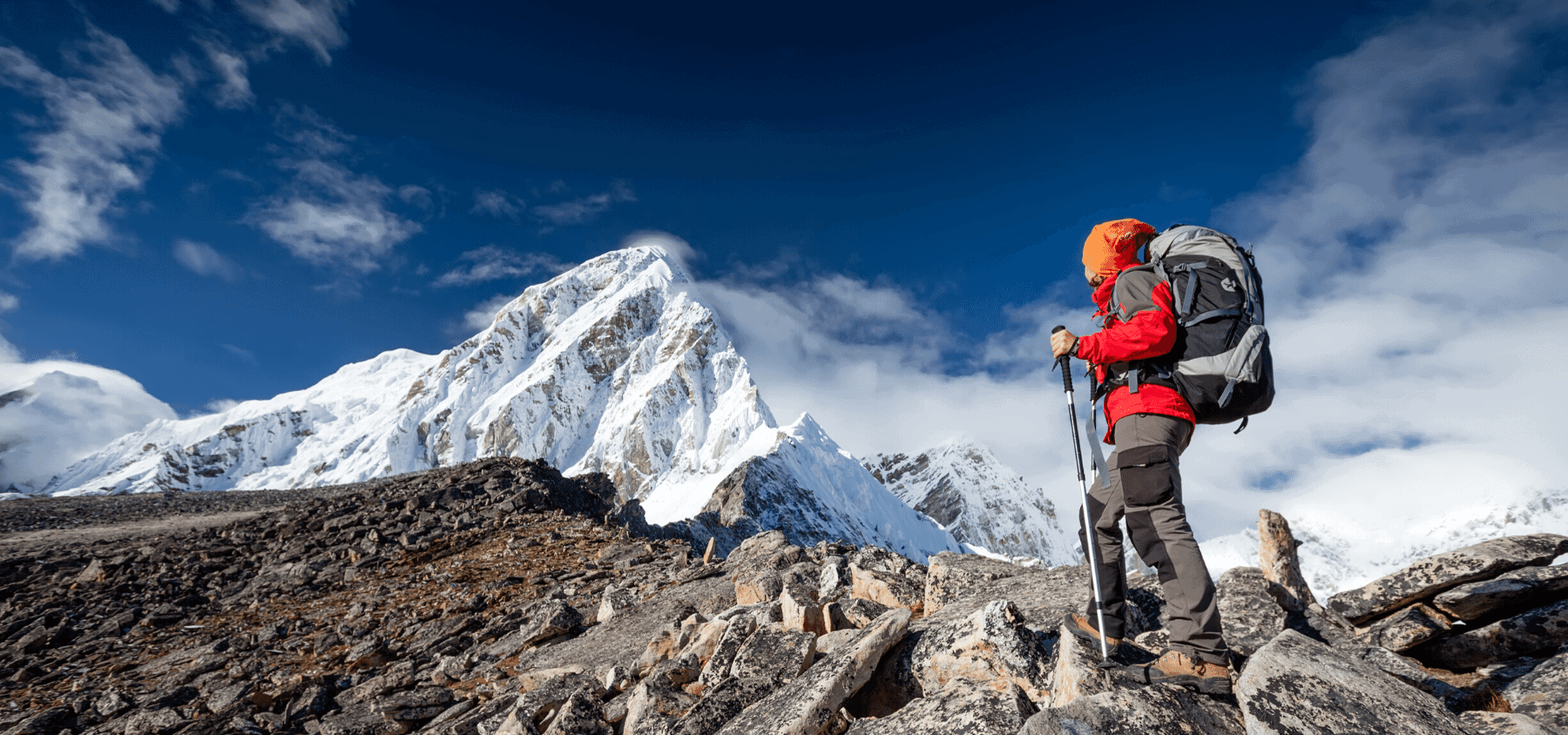 mountain hike nepal