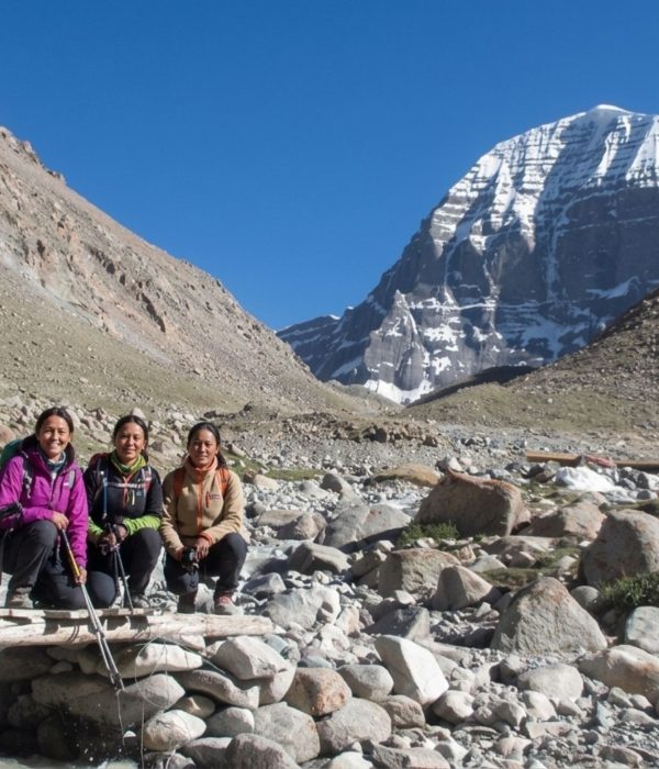 Kailash Mansarovar Yatra pilgrims trekking on the Mount Kailash Parikrama route