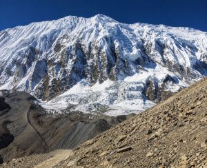 Snow-covered Himalayan mountains along the Annapurna Circuit