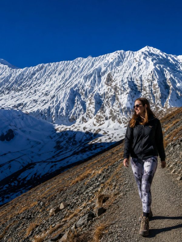 Woman hiking on the Annapurna Circuit Tilicho Trek
