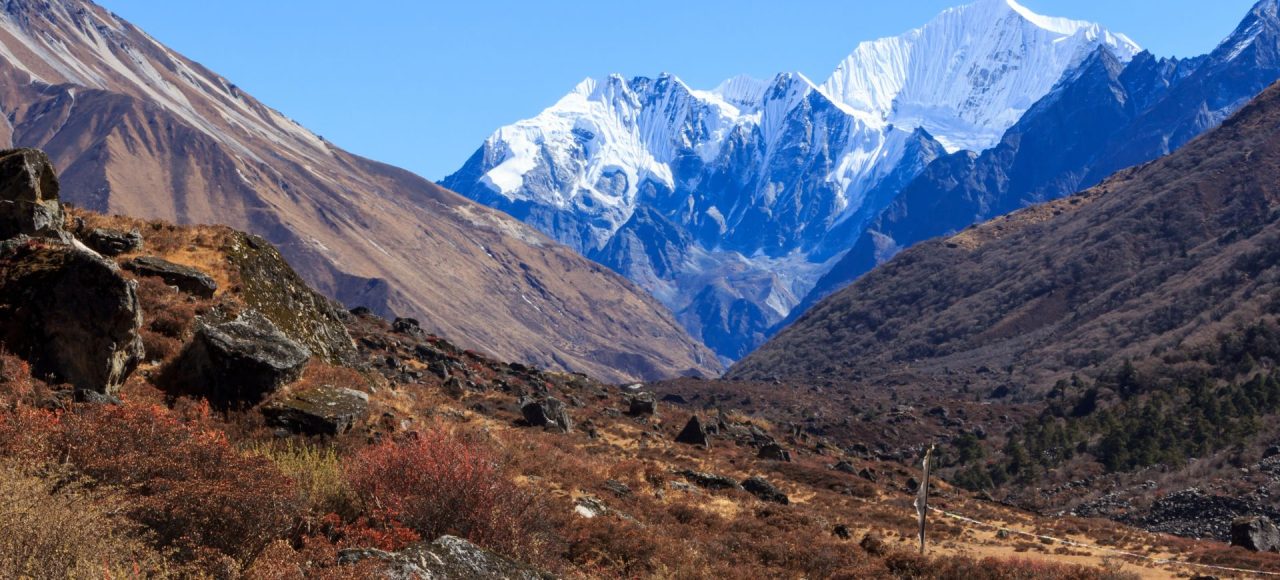 Mountain view along the Langtang Gosaikunda Trek