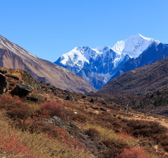 Mountain view along the Langtang Gosaikunda Trek